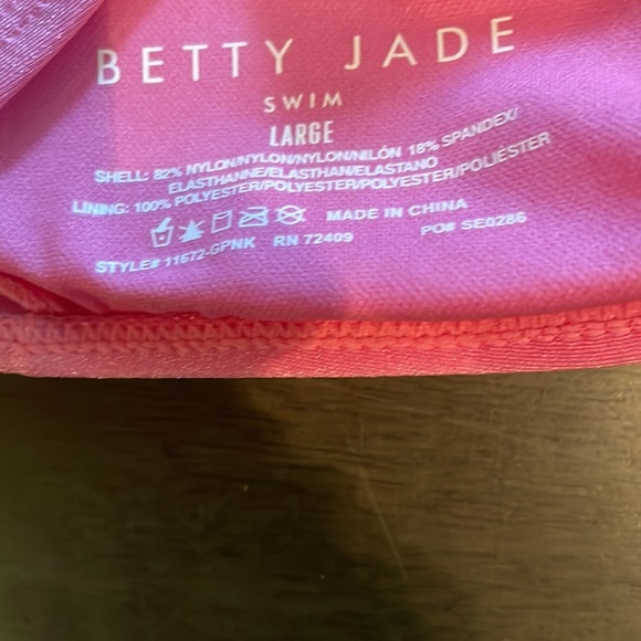 ❤️ 5/$15 NWT : bikini! - Picture 4 of 8